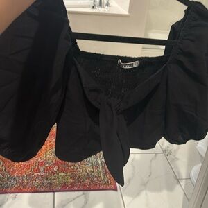 Puff sleeve off or on shoulder crop top